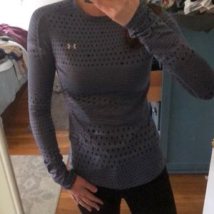 Under armour fitted fleece layer shirt lilac size small